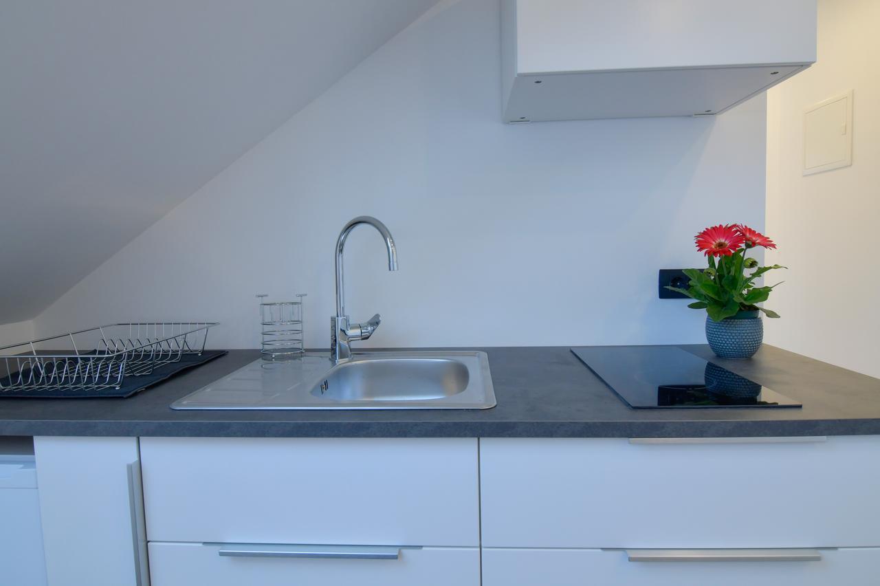 Apartment Harmony Ljubljana Buitenkant foto